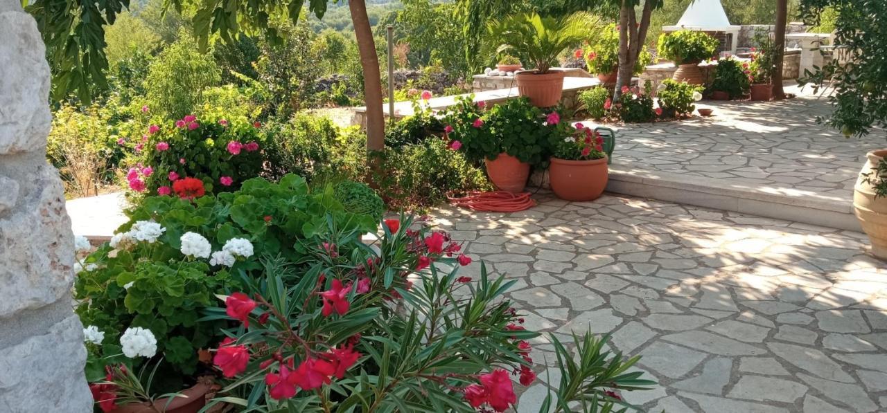 Stone House In A Quiet Landscape, Leonidion Villa Luaran gambar